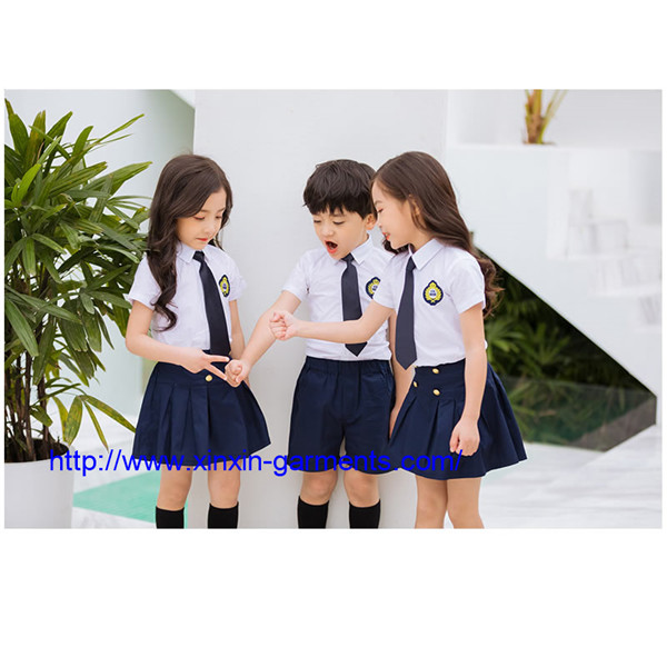 Custom Made Woven Patch logo Kids White Colours School Uniforms Design with Pictures (U176)